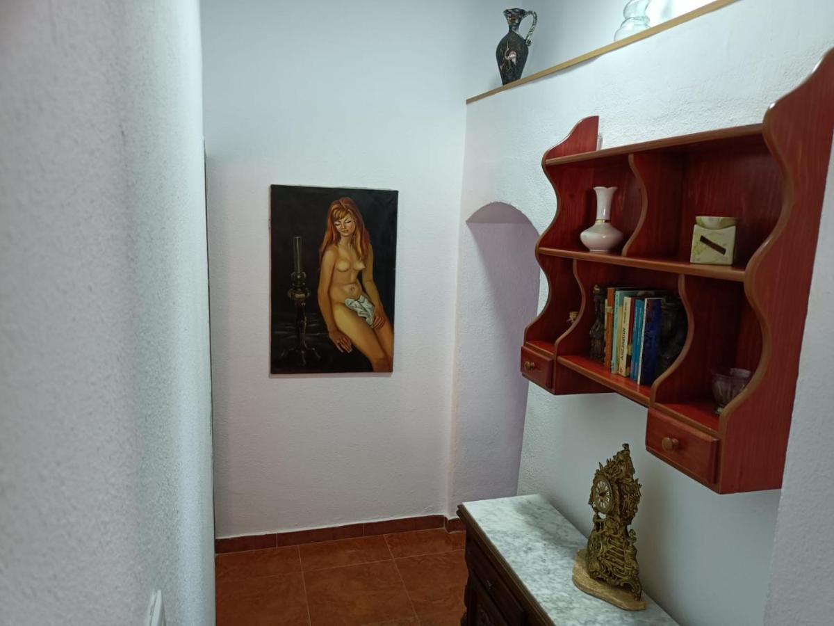 Apartamento Turistico Muralla De Caceres Luaran gambar